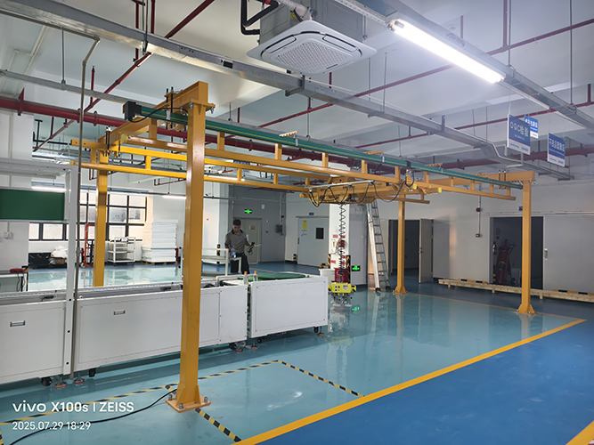 自立式KBK：独立空间的搬运解决方案