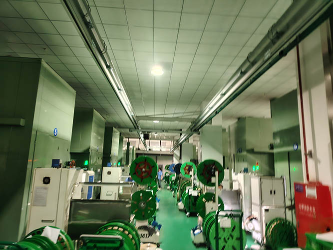 柔性 Ω 型轨道的结构特点